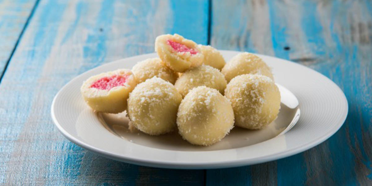 http://alldatmatterz.com/img/article/1101/KOLKATA STREET FOOD.jpg